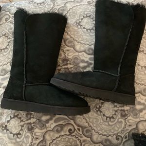 Tall UGGs size 7